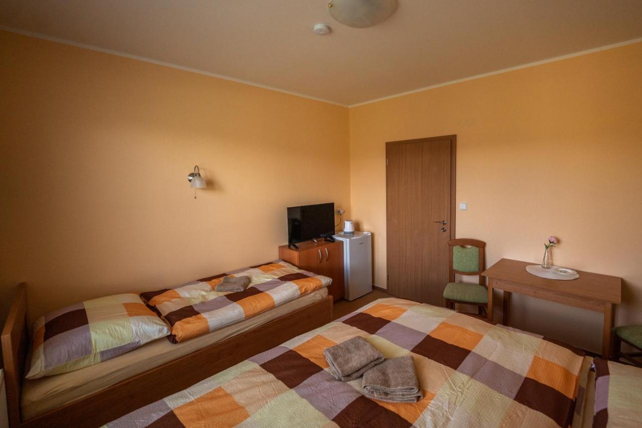 Pension V Lukach Dlouhá Ves Extérieur photo